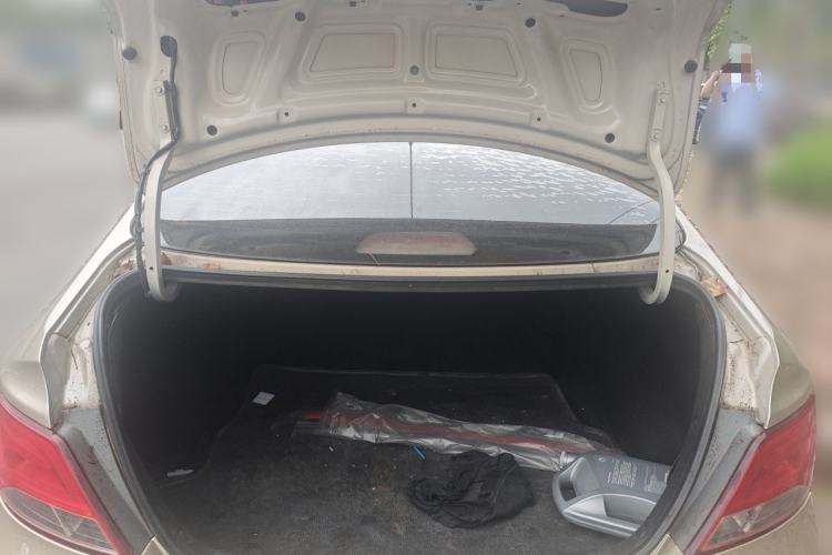 Used Hyundai Verna (older generation) 2014 1.4L Automatic Smart GLS Trunk