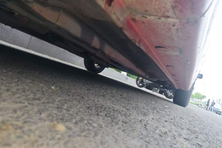 Used Hyundai Verna (older generation) 2014 1.4L Manual Smart GLS Trim Chassis Front Left
