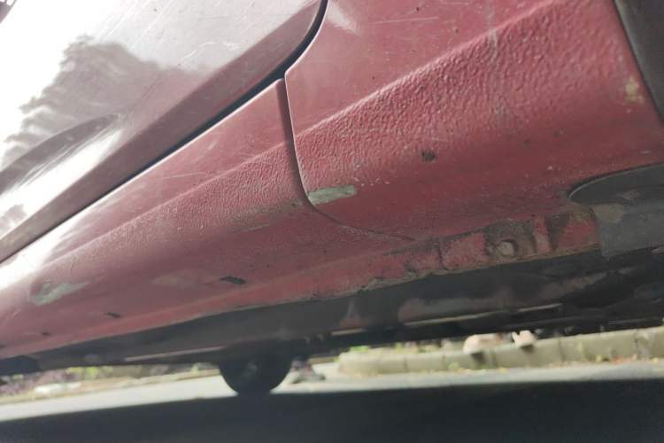Used Hyundai Verna (older generation) 2014 1.4L Manual Smart GLS Trim Chassis Front Right