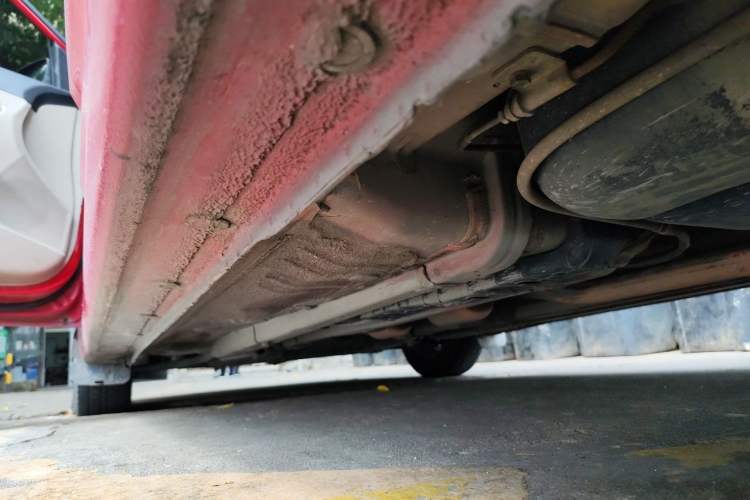 Used Hyundai Verna (older generation) 2014 1.4L Automatic Smart GLS Chassis Rear Left