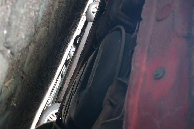 Used Hyundai Verna (older generation) 2014 1.4L Manual Smart GLS Trim Chassis Rear Left