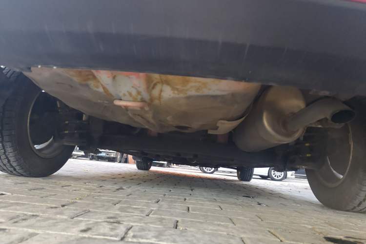 Used Hyundai Verna (older generation) 2014 1.4L Automatic Leading-Edge GLX Chassis Rear