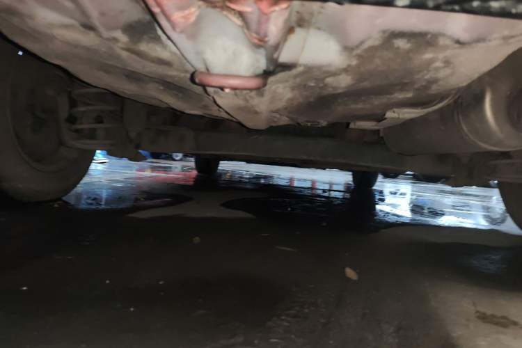 Used Hyundai Verna (older generation) 2014 1.4L Manual Smart GLS Trim Chassis Rear