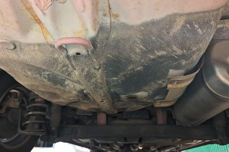 Used Hyundai Verna (older generation) 2014 1.4L Automatic Leading-Edge GLX Chassis Rear