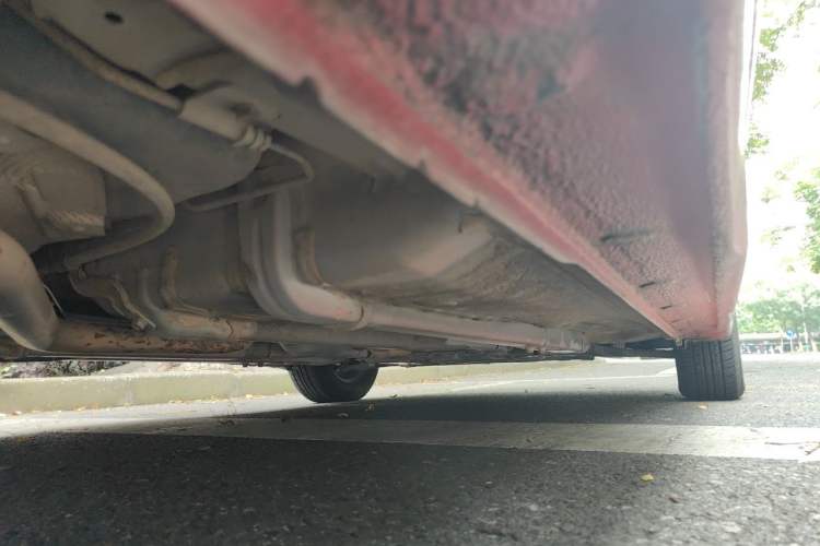 Used Hyundai Verna (older generation) 2014 1.4L Manual Smart GLS Trim Chassis Rear Right