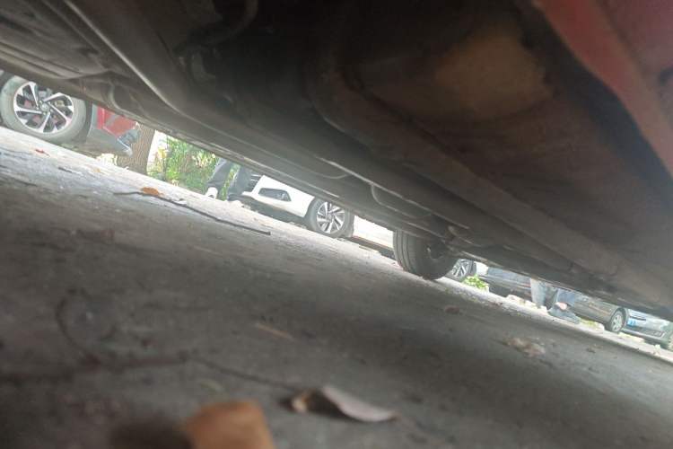 Used Hyundai Verna (older generation) 2014 1.4L Manual Smart GLS Trim Chassis Rear Right