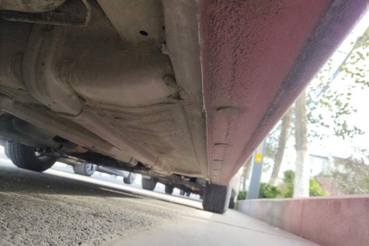 Used Hyundai Verna (older generation) 2014 1.4L Automatic Smart GLS Chassis Rear Right