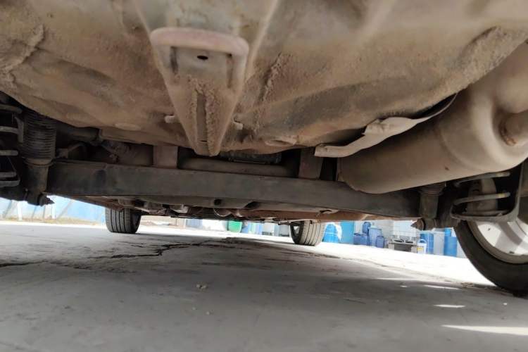 Used Hyundai Verna (older generation) 2014 1.4L Manual Top-Tier Model TOP Chassis Rear