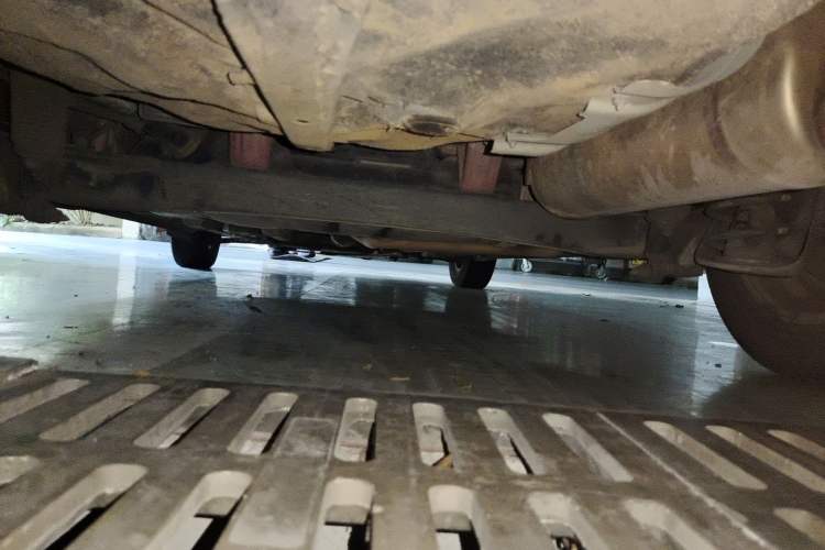 Used Hyundai Verna (older generation) 2014 1.4L Automatic Smart GLS Chassis Rear