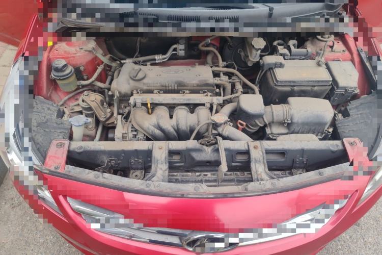 Used Hyundai Verna (older generation) 2014 1.4L Automatic Smart GLS Engine Bay