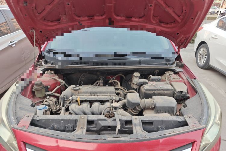 Used Hyundai Verna (older generation) 2014 1.4L Manual Smart GLS Trim Engine Bay