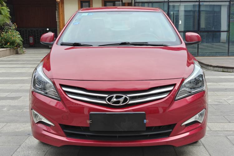 Used Hyundai Verna (older generation) 2014 1.4L Automatic Smart GLS Exterior 1