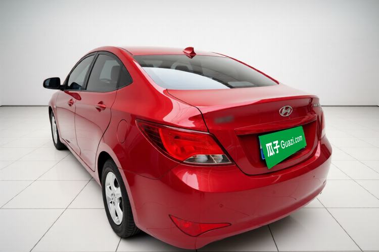 Used Hyundai Verna (older generation) 2014 1.4L Automatic Smart GLS Exterior 2