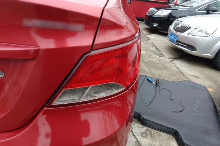 Used Hyundai Verna (older generation) 2014 1.4L Automatic Smart GLS Exterior 3