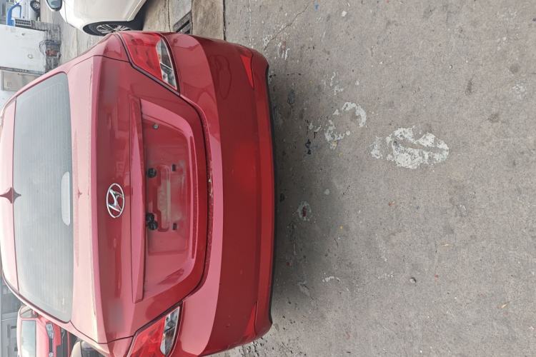 Used Hyundai Verna (older generation) 2014 1.4L Automatic Smart GLS Exterior 5