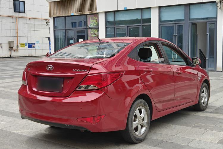 Used Hyundai Verna (older generation) 2014 1.4L Automatic Smart GLS Exterior 6