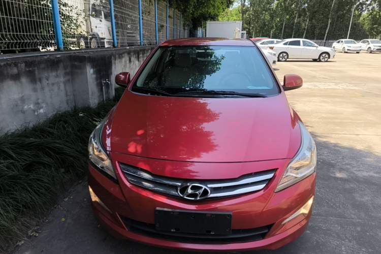 Used Hyundai Verna (older generation) 2014 1.4L Automatic Smart GLS Front