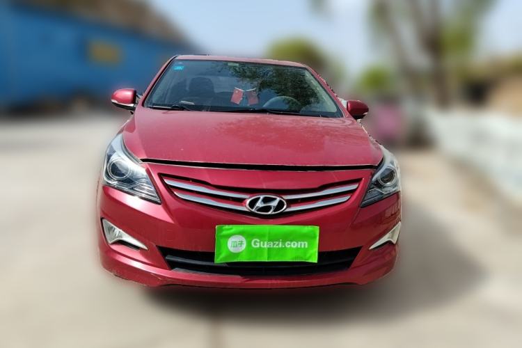 Used Hyundai Verna (older generation) 2014 1.4L Manual Top-Tier Model TOP Front