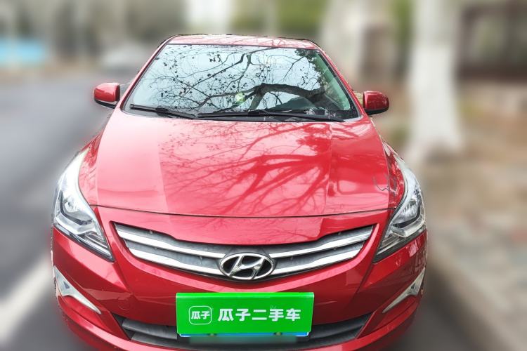 Used Hyundai Verna (older generation) 2014 1.4L Manual Smart GLS Trim Front