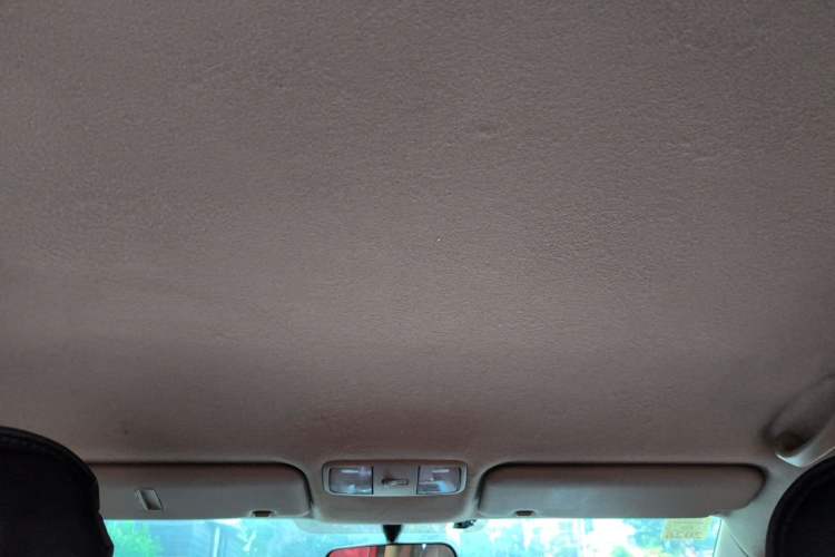 Used Hyundai Verna (older generation) 2014 1.4L Manual Smart GLS Trim Headliner