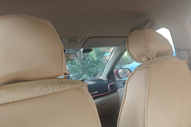 Used Hyundai Verna (older generation) 2014 1.4L Manual Smart GLS Trim Headliner