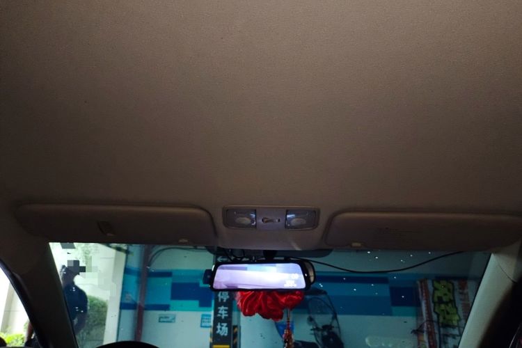 Used Hyundai Verna (older generation) 2014 1.4L Automatic Smart GLS Headliner