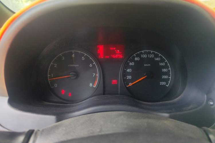 Used Hyundai Verna (older generation) 2014 1.4L Manual Smart GLS Trim Instrument Cluster