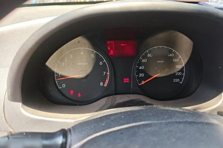 Used Hyundai Verna (older generation) 2014 1.4L Manual Smart GLS Trim Instrument Cluster