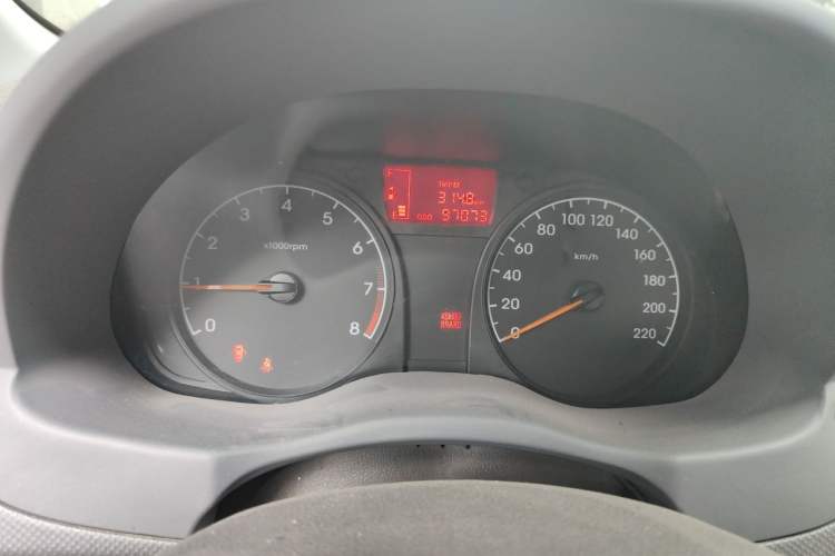 Used Hyundai Verna (older generation) 2014 1.4L Manual Smart GLS Trim Instrument Cluster