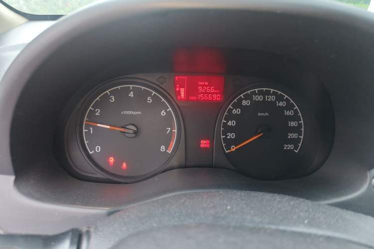 Used Hyundai Verna (older generation) 2014 1.4L Manual Smart GLS Trim Instrument Cluster