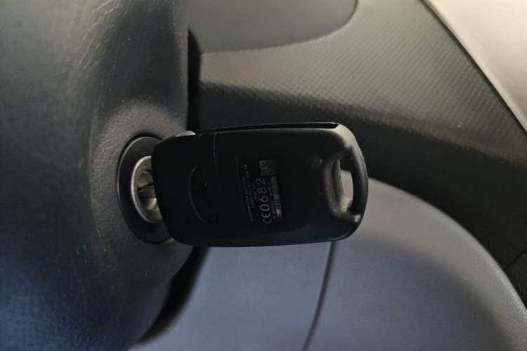 Used Hyundai Verna (older generation) 2014 1.4L Automatic Smart GLS Interior 1