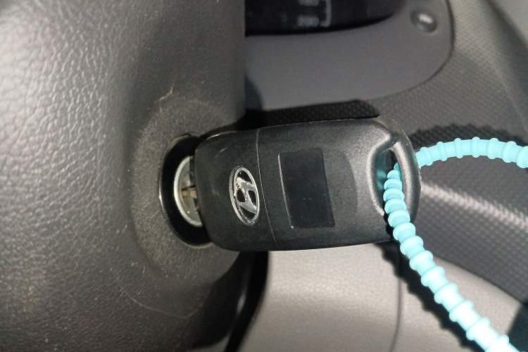Used Hyundai Verna (older generation) 2014 1.4L Automatic Smart GLS Interior 1