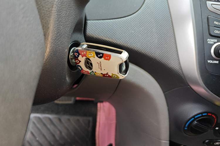 Used Hyundai Verna (older generation) 2014 1.4L Automatic Smart GLS Interior 1