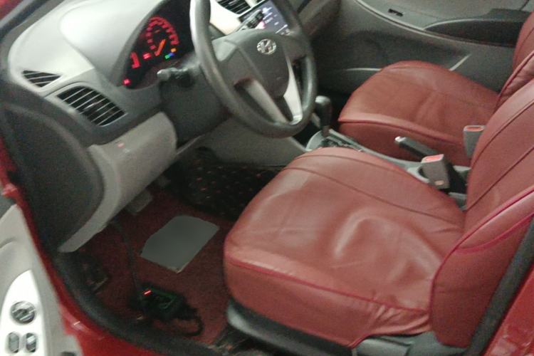 Used Hyundai Verna (older generation) 2014 1.4L Automatic Smart GLS Left Front Seat