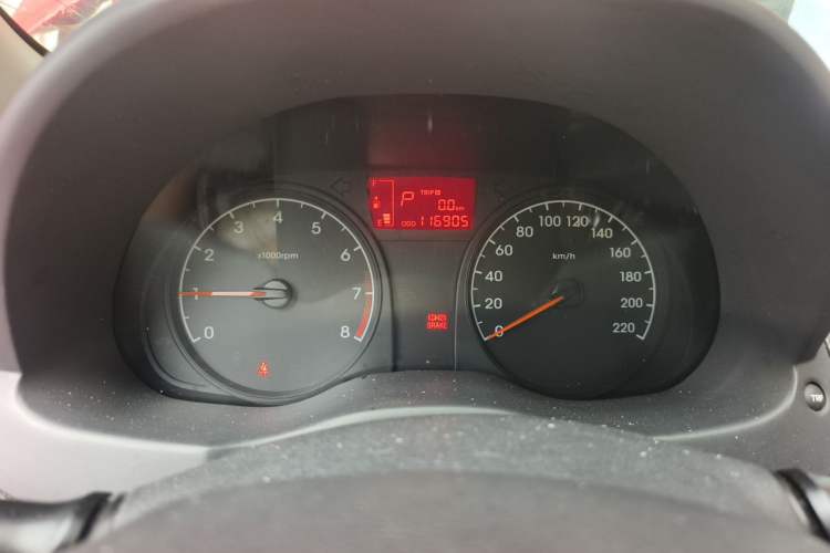 Used Hyundai Verna (older generation) 2014 1.4L Automatic Smart GLS Odometer Close Up