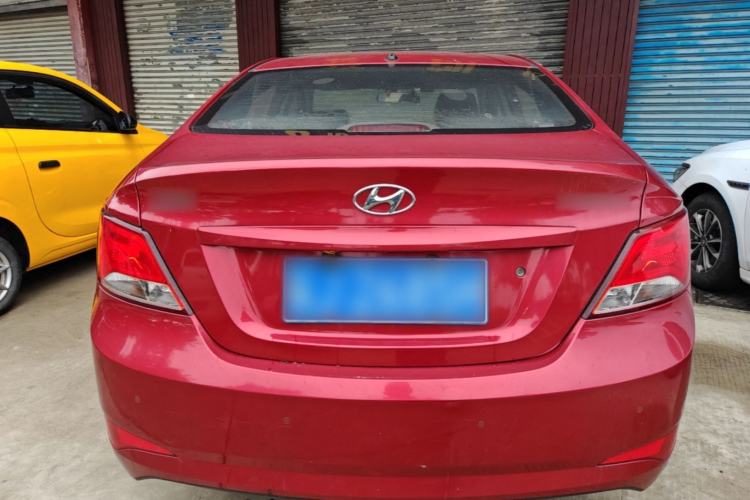 Used Hyundai Verna (older generation) 2014 1.4L Automatic Smart GLS Rear
