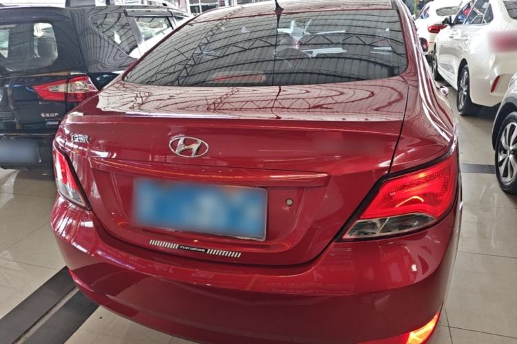 Used Hyundai Verna (older generation) 2014 1.4L Automatic Smart GLS Rear