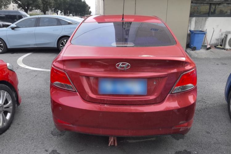 Used Hyundai Verna (older generation) 2014 1.4L Automatic Fashion GS Model Rear