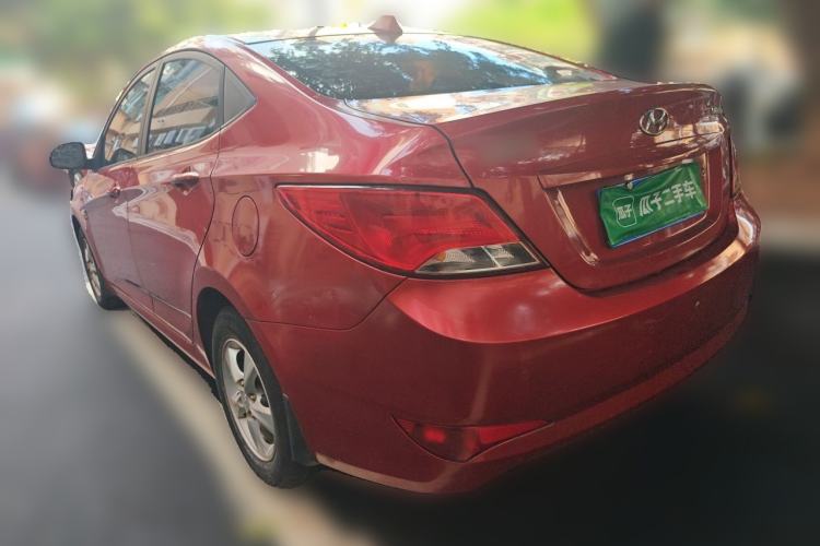 Used Hyundai Verna (older generation) 2014 1.4L Automatic Smart GLS Rear Left 45 Deg