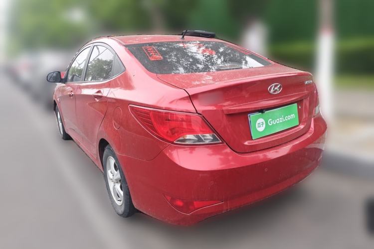 Used Hyundai Verna (older generation) 2014 1.4L Manual Smart GLS Trim Rear Left 45 Deg