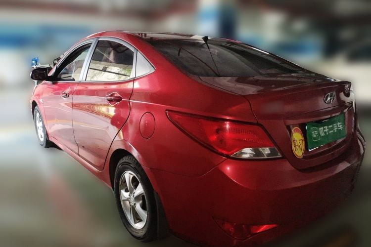 Used Hyundai Verna (older generation) 2014 1.4L Automatic Smart GLS Rear Left 45 Deg