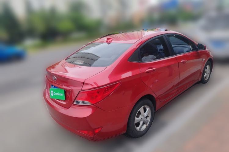 Used Hyundai Verna (older generation) 2014 1.4L Automatic Smart GLS Rear Right 45 Deg