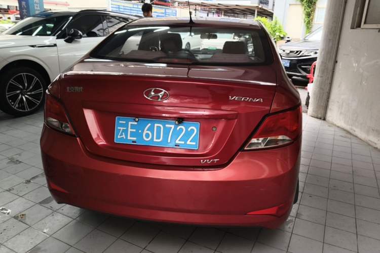 Used Hyundai Verna (older generation) 2014 1.4L Manual Smart GLS Trim Rear