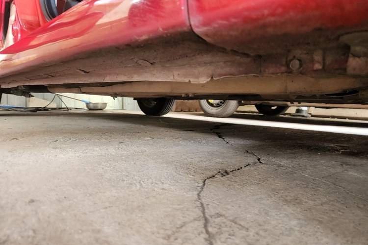 Used Hyundai Verna (older generation) 2014 1.4L Manual Smart GLS Trim Right Side Sill