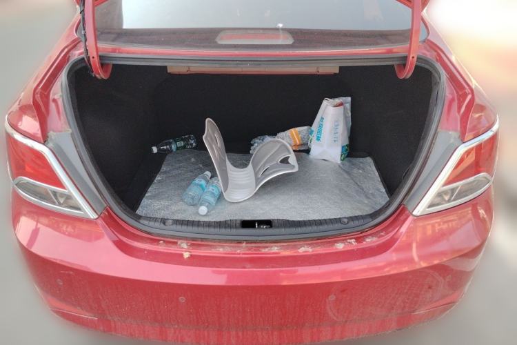 Used Hyundai Verna (older generation) 2014 1.4L Automatic Smart GLS Trunk