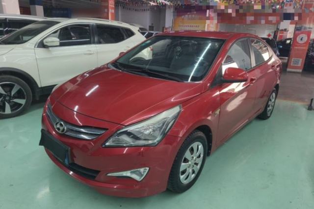 Used Hyundai Verna (older generation) 2014 1.4L Manual Smart GLS Trim