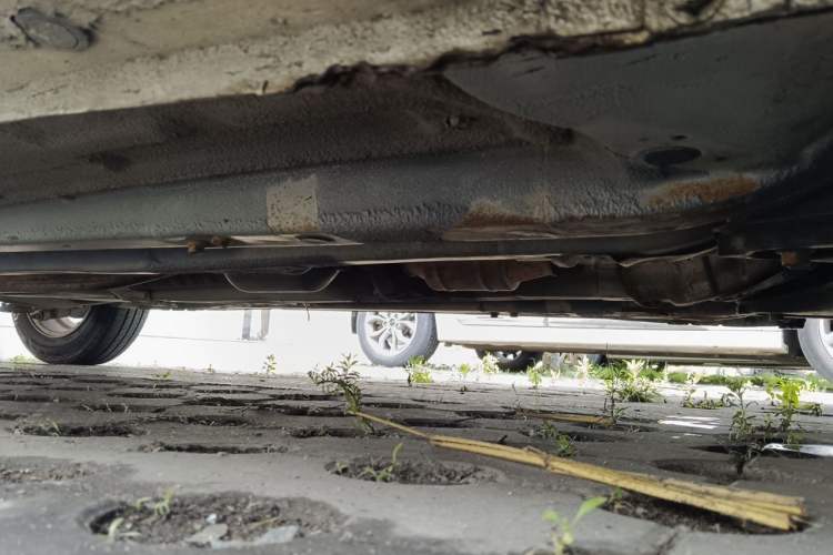 Used Hyundai Verna (older generation) 2014 1.4L Manual Smart GLS Trim Chassis Front Right