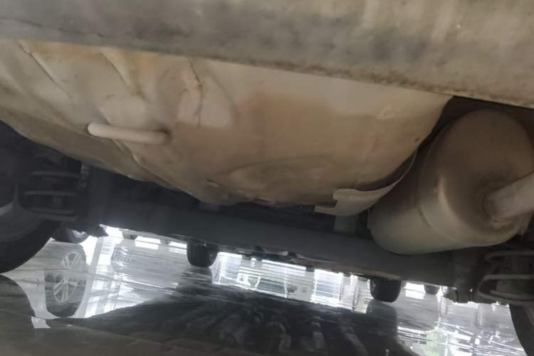 Used Hyundai Verna (older generation) 2014 1.4L Manual Smart GLS Trim Chassis Rear