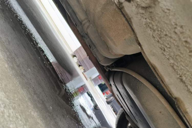 Used Hyundai Verna (older generation) 2014 1.4L Automatic Smart GLS Chassis Rear Left