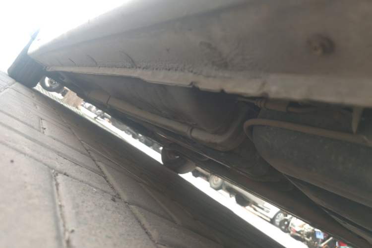 Used Hyundai Verna (older generation) 2014 1.4L Manual Smart GLS Trim Chassis Rear Left